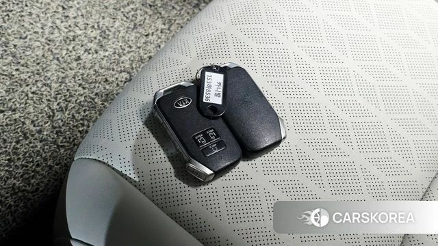 Kia Carnival 4th generation id 5028487 из Кореи 9