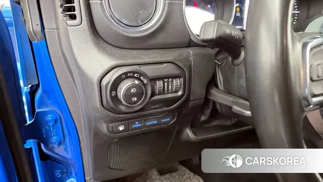 Jeep Wrangler (JL) id 3497620 из Кореи 9
