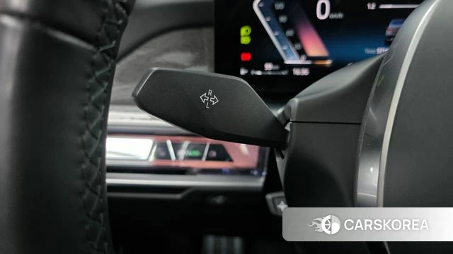 BMW 7 Series (G70) id 4928843 из Кореи 9