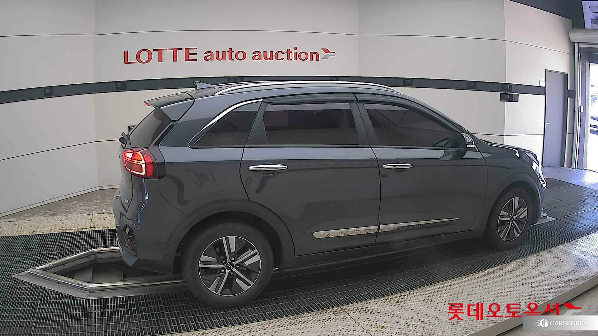 Kia Niro Hybrid id 4990042 из Кореи 9
