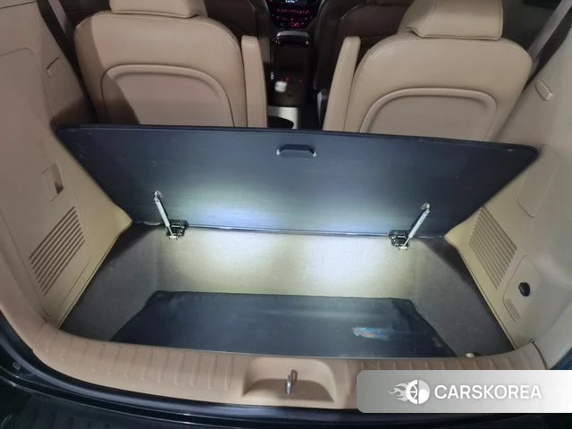 Kia All New Carnival id 5048707 из Кореи 9