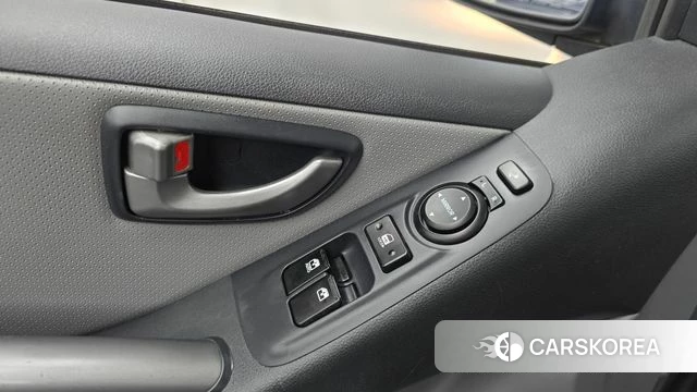 Hyundai The New Grand Starex id 4688620 из Кореи 9