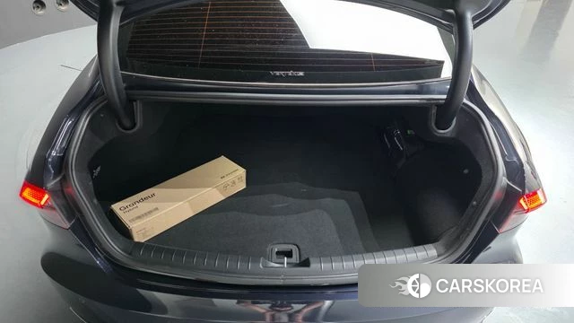 Hyundai The New Grandeur IG Hybrid id 4779790 из Кореи 9