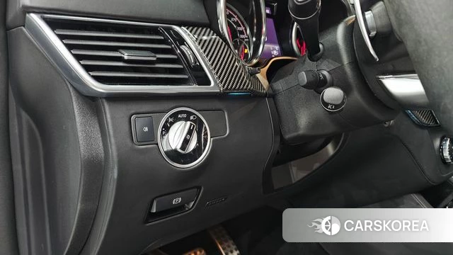 Mercedes-Benz GLE - Class W166 id 4982659 из Кореи 9