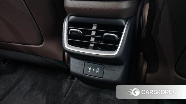 Hyundai Grandeur Hybrid (GN7) id 5016319 из Кореи 9