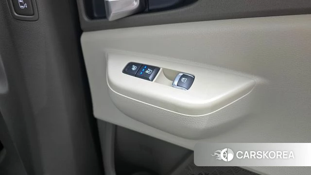 Kia The New Carnival 4th Generation id 5038939 из Кореи 9