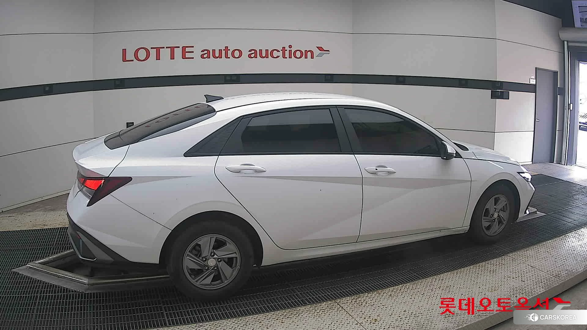 Hyundai Avante id 4984604 из Кореи 9