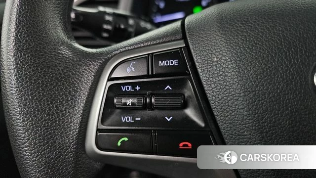 Hyundai Avante AD id 5029382 из Кореи 9