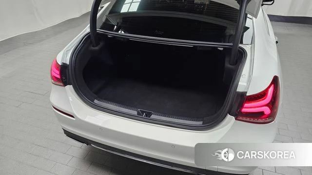 Mercedes-Benz A-Class W177 id 5059850 из Кореи 9