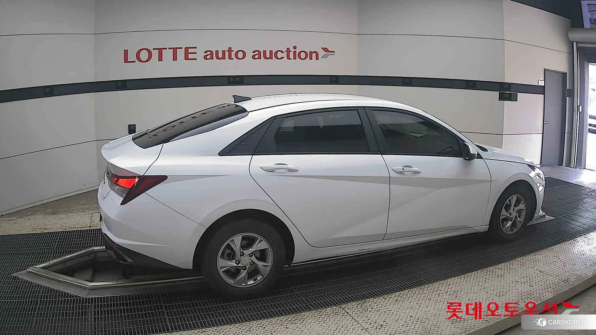 Hyundai Avante id 4984579 из Кореи 9