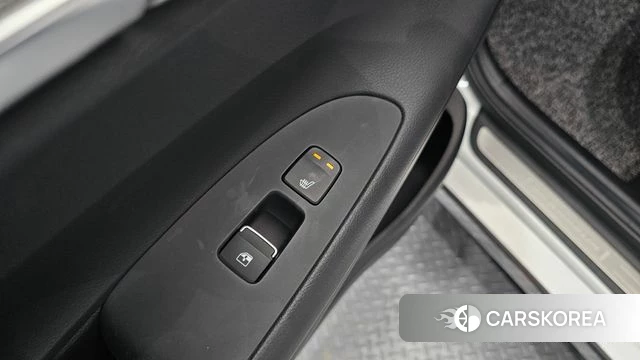 Hyundai The New Grandeur IG Hybrid id 4936814 из Кореи 9