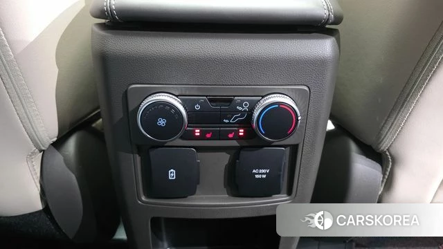 Ford Explorer 6th Generation id 4661676 из Кореи 9