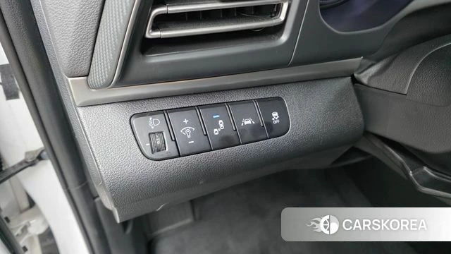 Hyundai The New Avante AD id 5013633 из Кореи 9