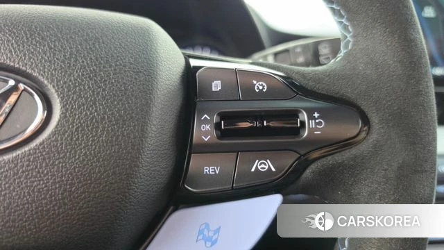 Hyundai Veloster (JS) id 4688077 из Кореи 9