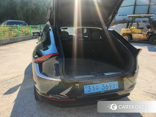 Kia EV6 id 5022537 из Кореи 9