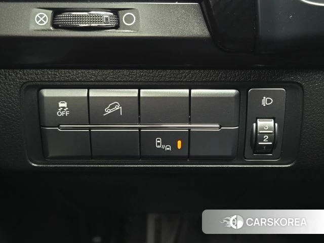 Ssangyong Rexton Sports id 3861225 из Кореи 9