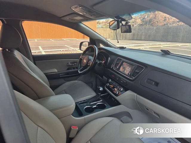 Kia The New Carnival id 3814472 из Кореи 9