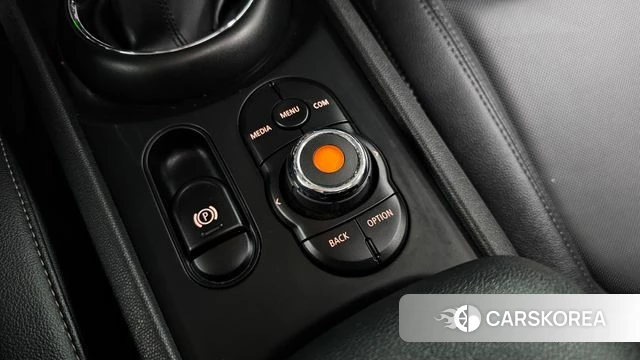 Mini Cooper Clubman id 5029400 из Кореи 9