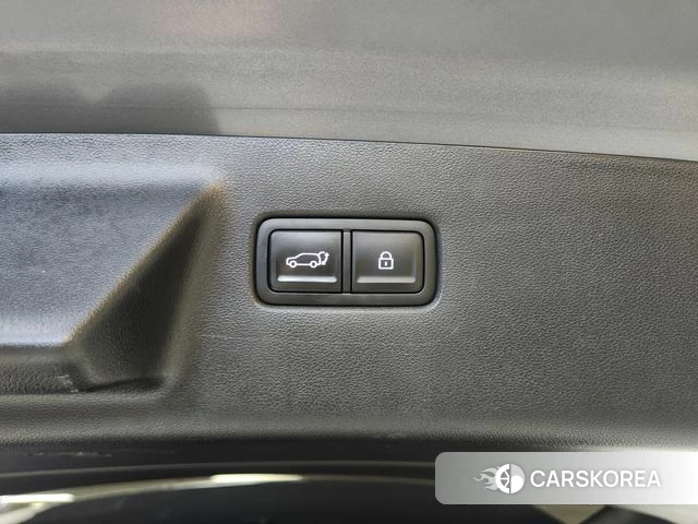 Hyundai Santa Fe (MX5) id 4591250 из Кореи 9