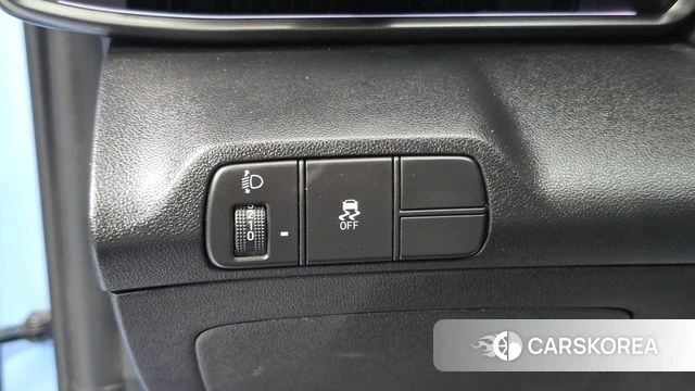 Hyundai The New Avante (CN7) id 4834707 из Кореи 9