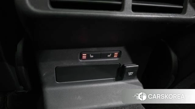 Land Rover Range Rover Velar id 4937322 из Кореи 9