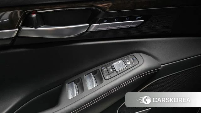 Genesis G90 id 4543215 из Кореи 10