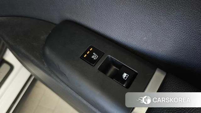 Hyundai Grandeur (GN7) id 4768302 из Кореи 9
