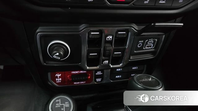 Jeep Gladiator (JT) id 4929291 из Кореи 9