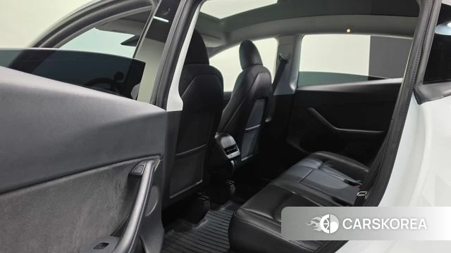 Tesla Model Y id 4943147 из Кореи 9