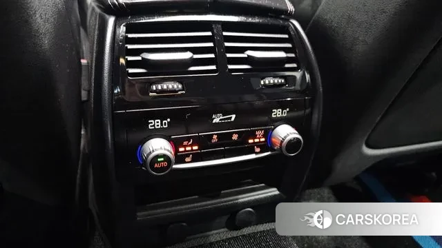 BMW 5 Series (G30) id 3455130 из Кореи 9