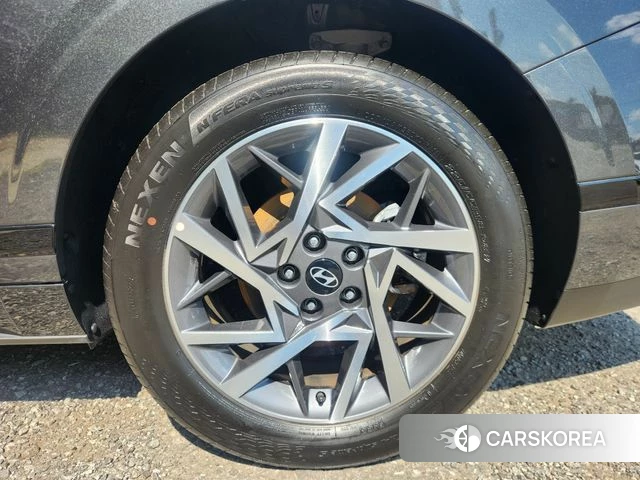 Hyundai Grandeur (GN7) id 4948820 из Кореи 9