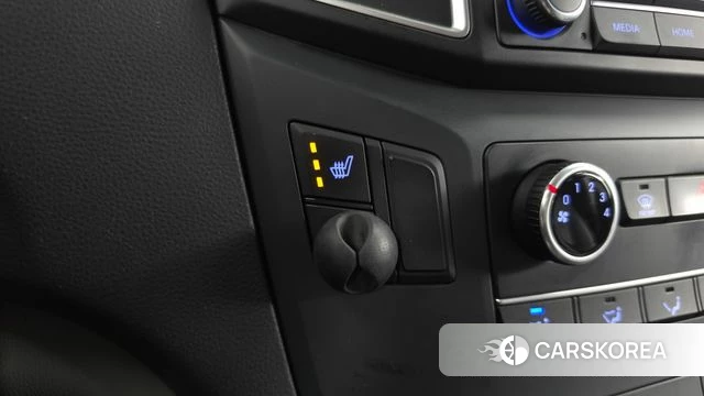 Hyundai The New Grand Starex id 4952367 из Кореи 9