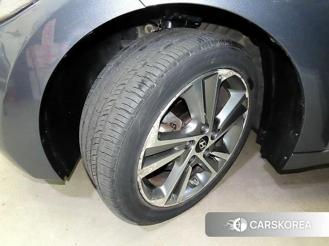 Hyundai Avante AD id 5031192 из Кореи 9