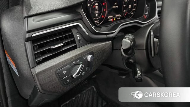 Audi A4 (B9) id 3844602 из Кореи 9