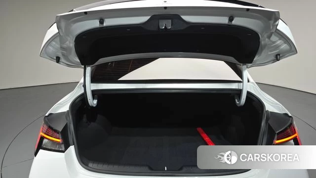 Hyundai The New Avante (CN7) id 4730146 из Кореи 9