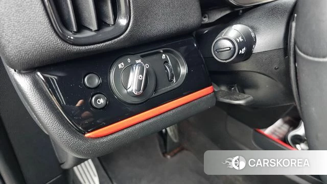 Mini Cooper S Countryman id 5021439 из Кореи 9