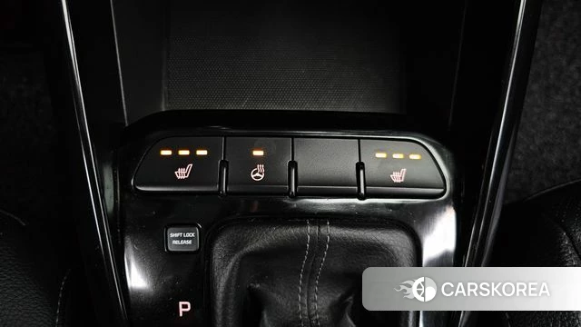 Kia Stonic id 5029397 из Кореи 9