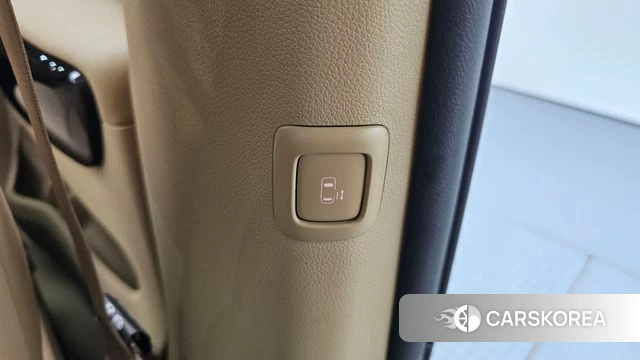 Kia The New Carnival id 5018896 из Кореи 9