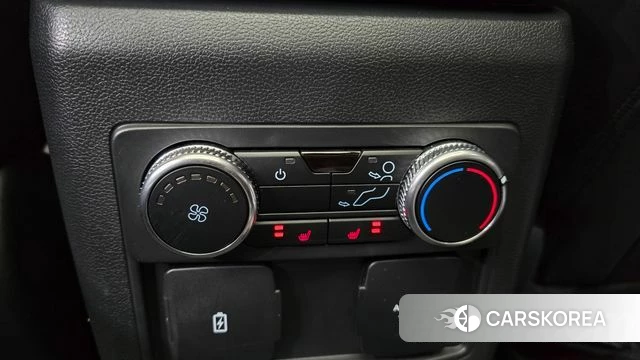 Ford Explorer 6th Generation id 3850663 из Кореи 9