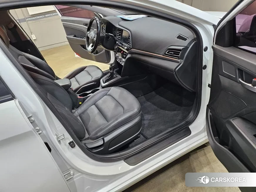 Hyundai The New Avante AD id 1614037 из Кореи 9