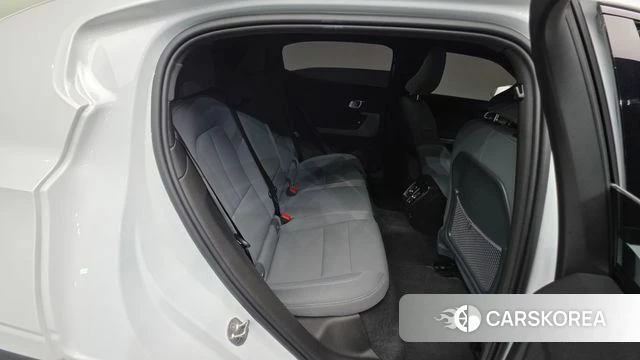Polestar Polestar 2 id 4880230 из Кореи 9