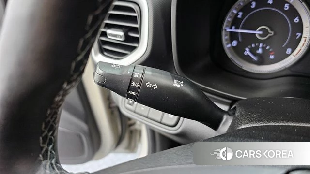 Hyundai Venue id 4717421 из Кореи 9