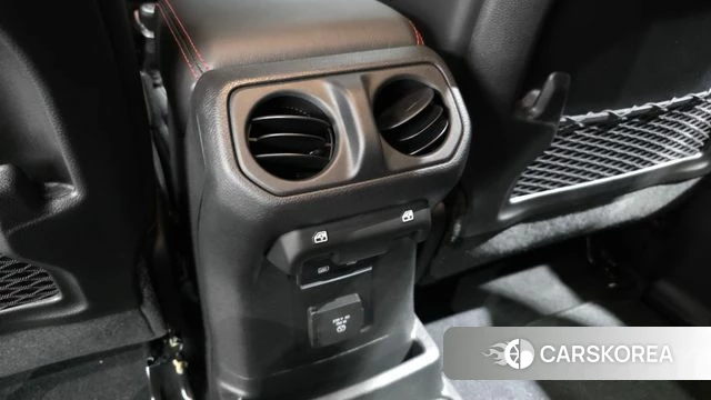 Jeep Wrangler (JL) id 4714949 из Кореи 9