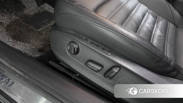 Volkswagen The New Passat id 5035811 из Кореи 9