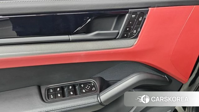 Porsche Cayenne (PO536) id 4719821 из Кореи 9