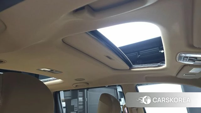 Kia The New Carnival id 4952847 из Кореи 9