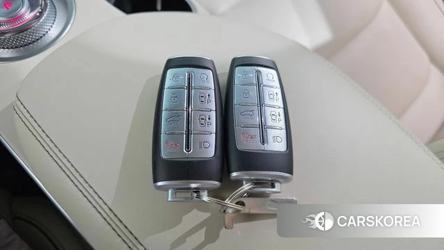 Genesis GV70 id 5039483 из Кореи 9