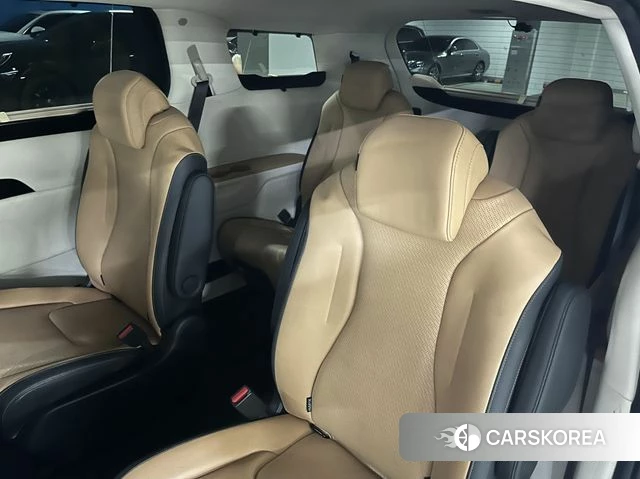 Kia Carnival 4th generation id 4951622 из Кореи 9