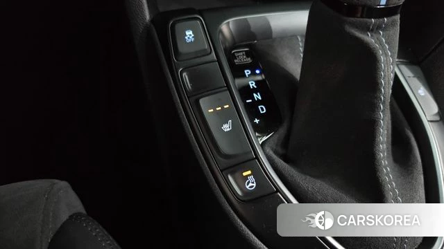 Hyundai Veloster (JS) id 5028555 из Кореи 9