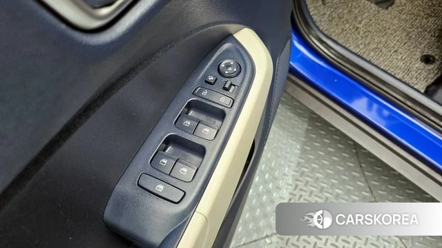 Hyundai Venue id 3852332 из Кореи 9